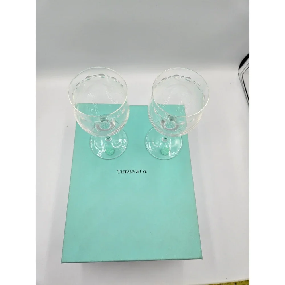 Tiffany & Co NEW Crystal Wine Glasses Set of 2 Etched Platinum Band Gift Boxed